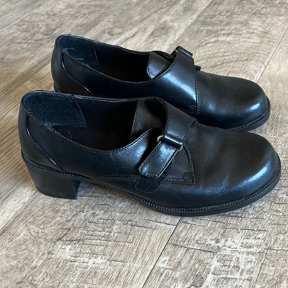 Croft and Barrow Celine Black Wide.